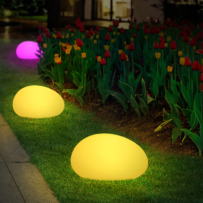 Éclairage solaire de jardin en pierre en extérieur